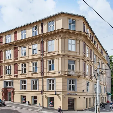 Apartment Central Newly Redecorated 1br, Free Bikes *